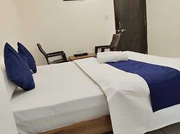 Hotel Bhavya Palace