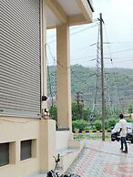Hotel Bhavya Palace