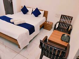 Hotel Bhavya Palace