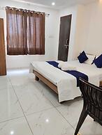 Hotel Bhavya Palace