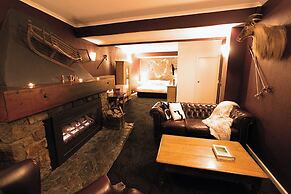 Bernti's Mountain Inn