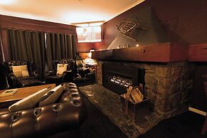 Bernti's Mountain Inn