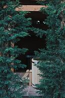 Hameau Mukhrani