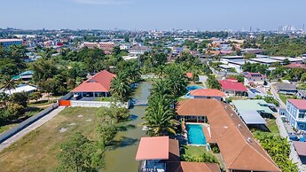 Pool Villa for Families and Party