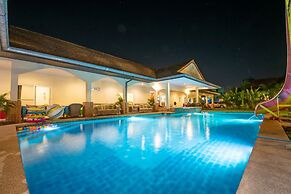 Pool Villa for Families and Party