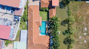 Pool Villa for Families and Party