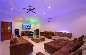 Pool Villa for Families and Party