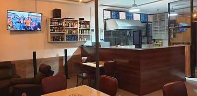 401 Restaurant & Accommodation