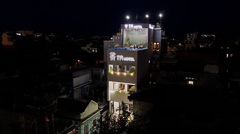 TA Hue Boutique Hotel