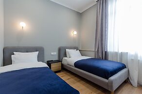 hotel lifetime