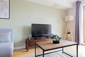 Modern Apartment in Bow
