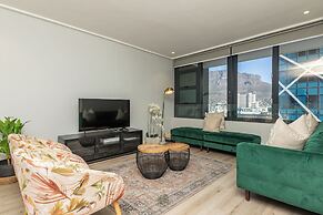 16 On Bree Executive Apartment