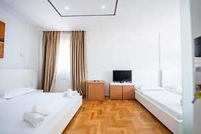 Hotel Lusini