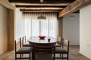 CasaNova Farmhouse