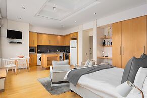 Cartwrights Corner Executive Apartment