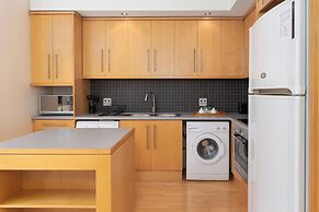 Cartwrights Corner Executive Apartment