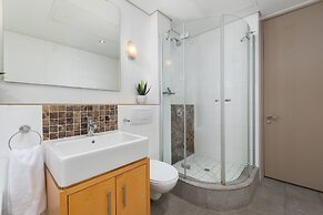 Cartwrights Corner Executive Apartment