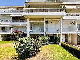 Beachside Retreat in Glyfada