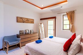 Exotic Pool Villa Solandra in Bangtao
