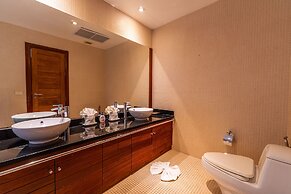 Exotic Pool Villa Solandra in Bangtao