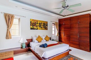 Exotic Pool Villa Solandra in Bangtao