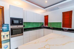Exotic Pool Villa Solandra in Bangtao