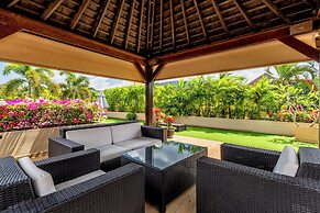 Exotic Pool Villa Solandra in Bangtao