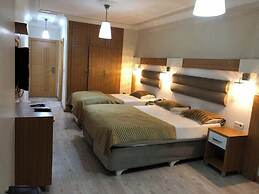Okutur Otel