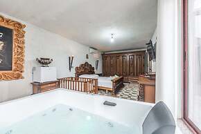 Kanuni - Authentic Albanian House