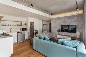 The Docklands 2 Bed Executive Apartment