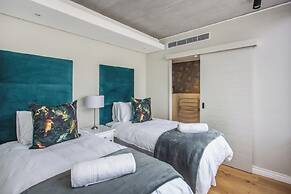 The Docklands 2 Bed Executive Apartment