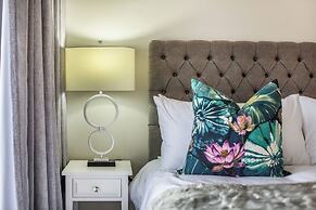 The Docklands 2 Bed Executive Apartment