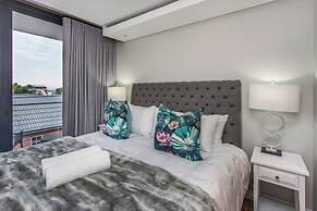 The Docklands 2 Bed Executive Apartment