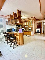 Len's Staycation 3bdr-2br-downstairs ,netflix&wifi
