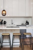 The Docklands Executive Apartment