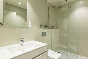 The Docklands Luxury Apartments