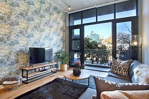 The Docklands Luxury Apartments