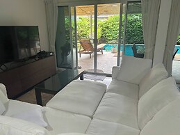 Hidden Villa Oasis Private Pool 2km to Beach&mall