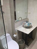 Oriental 1br With Pool & Gym Near BTS Phrom Phong