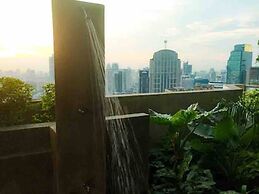 Oriental 1br With Pool & Gym Near BTS Phrom Phong