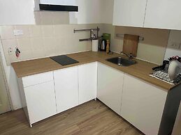 Oriental 1br With Pool & Gym Near BTS Phrom Phong