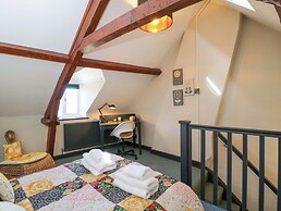 Elm Cottage
