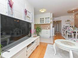 Apartment Hani 2