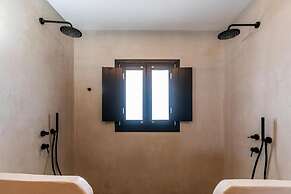 180 SUITES
