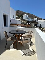 180 SUITES