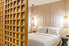 180 SUITES
