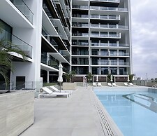 Bright & Modern1br Binghatti Amber JVC Dubai
