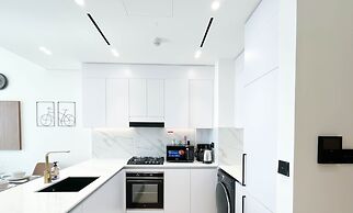 Bright & Modern1br Binghatti Amber JVC Dubai