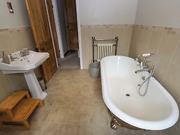 Steam View Cottage