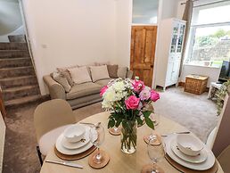 Steam View Cottage